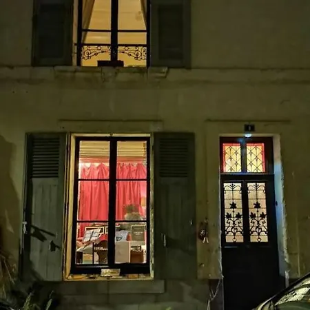 Charmante Et Spacieuse Maison De Village *